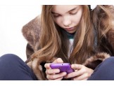 Dùng Internet quá nhiều ảnh hưởng tới sức khỏe tâm thần tuổi teen